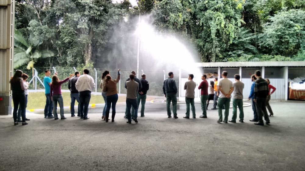 v1xit6kytm8e_SITE (8).jpg